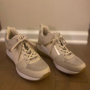 Michael Kors Women’s Size 8 Wedge Sneakers